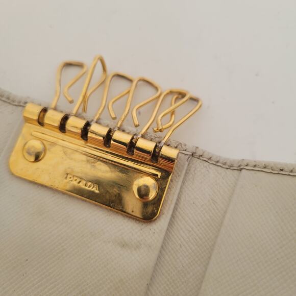Authentic Prada Multicles Key Holder Hooks Case White Small Wallet Leather Logo - Picture 5 of 11